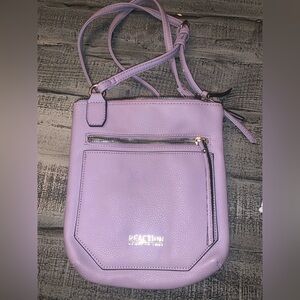 Kenneth Cole Reaction Lavender Crossbody Bag Purse, Preloved